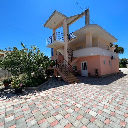 Guest House Vlore Exterior photo