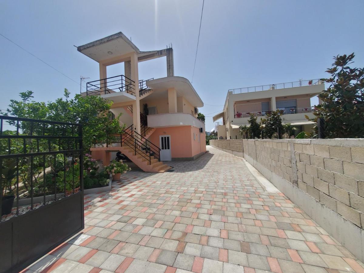 Guest House Vlore Exterior photo