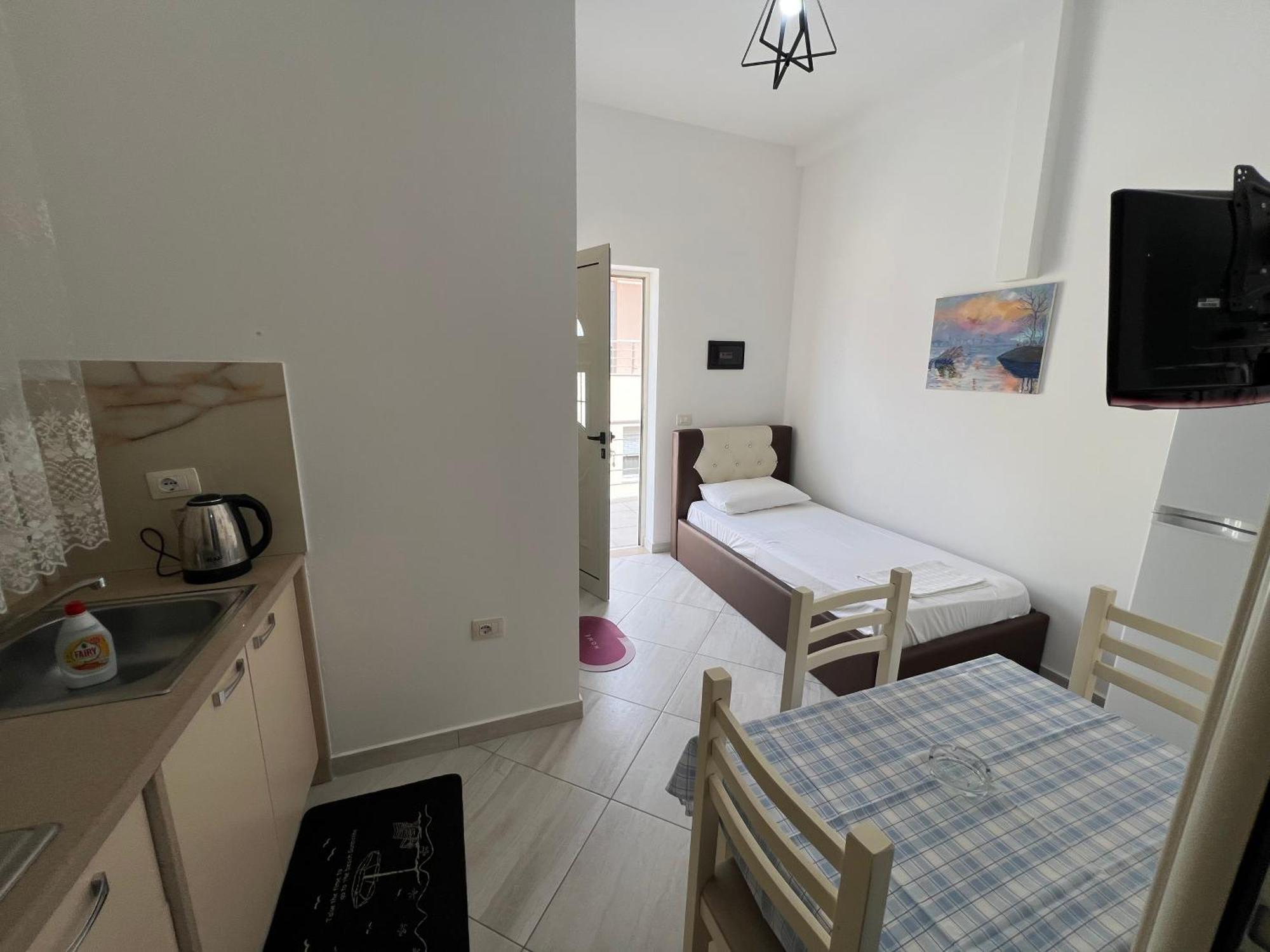 Guest House Vlore Exterior photo