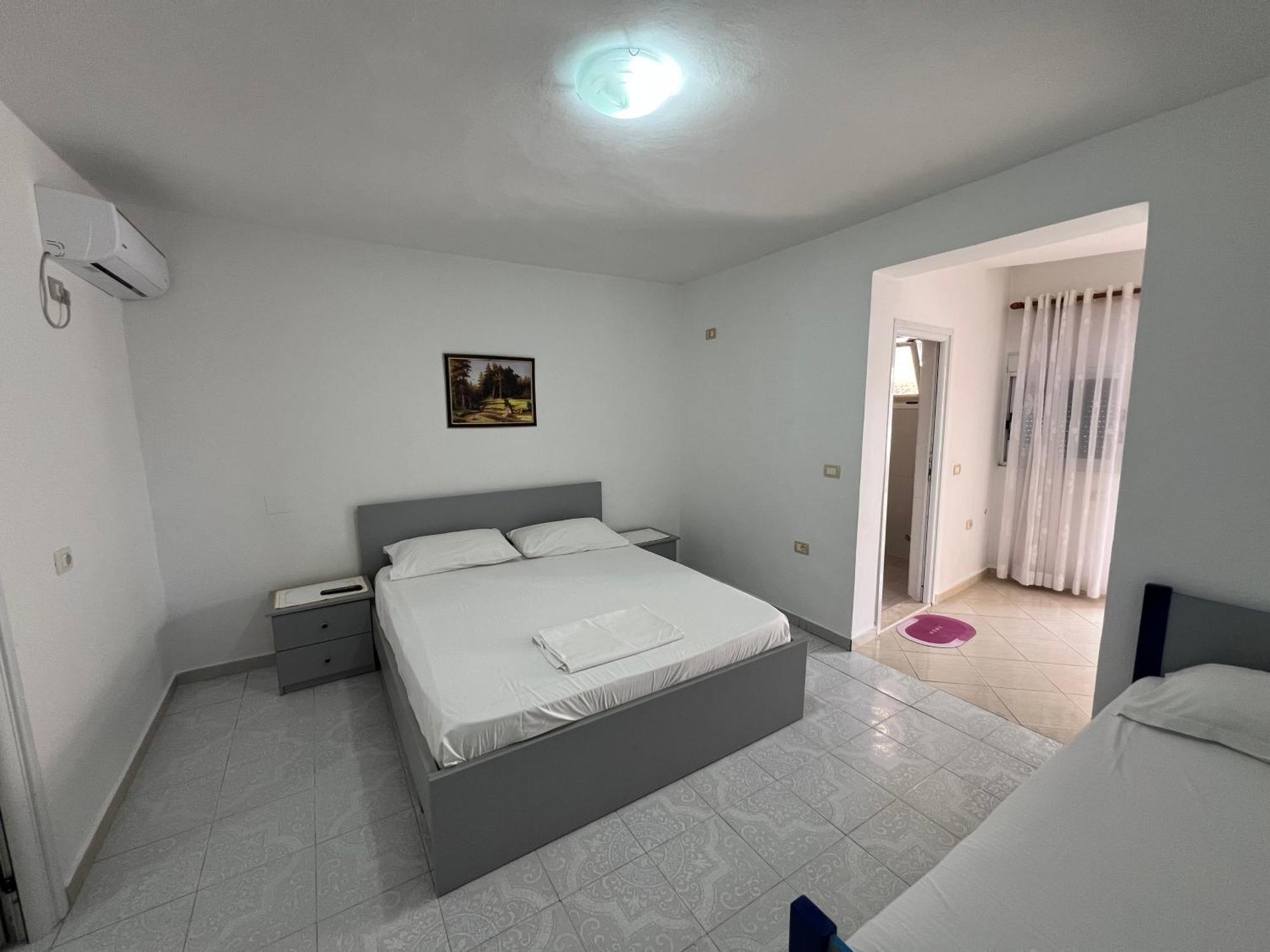 Guest House Vlore Exterior photo