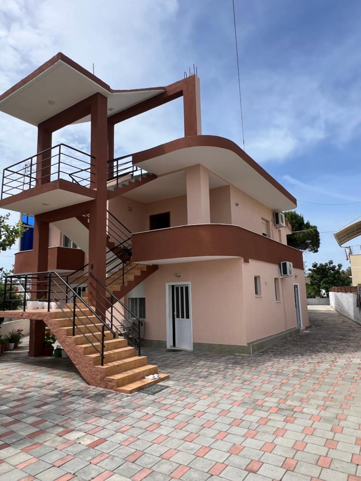 Guest House Vlore Exterior photo